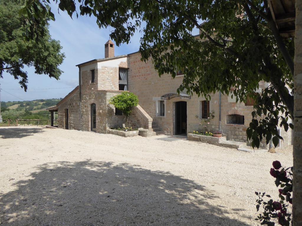 Pietre Di Fiume Vila Apice Exterior foto